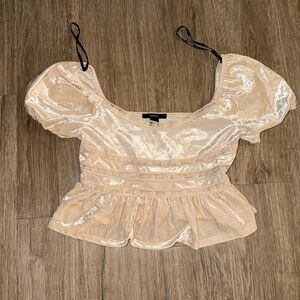 Velvet cute lace shirt with style
